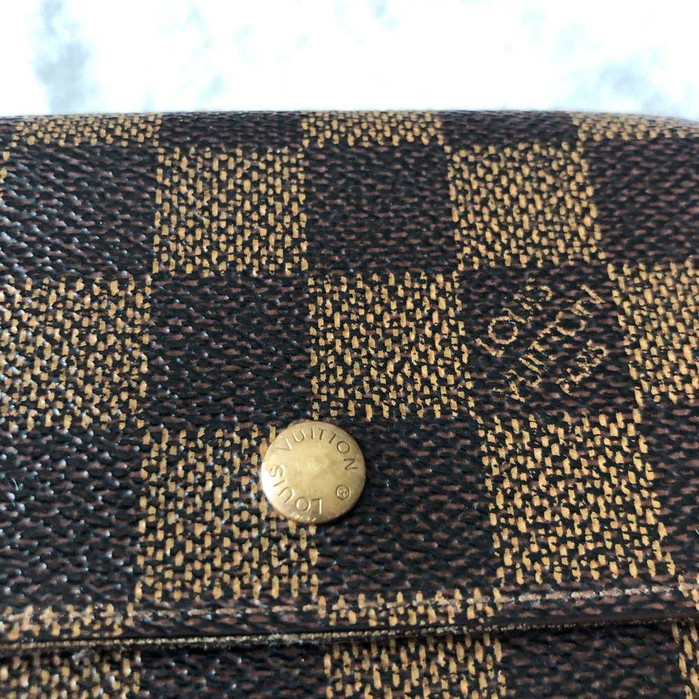 Louis Vuitton Brown Damier Compact Wallet - Picture 7 of 12